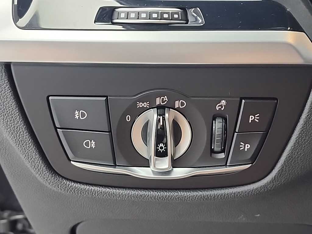 BMW X3 X3 (G01) xDrive 30e M 스포츠 온라인 익스클루시브 에디션 이미지 18