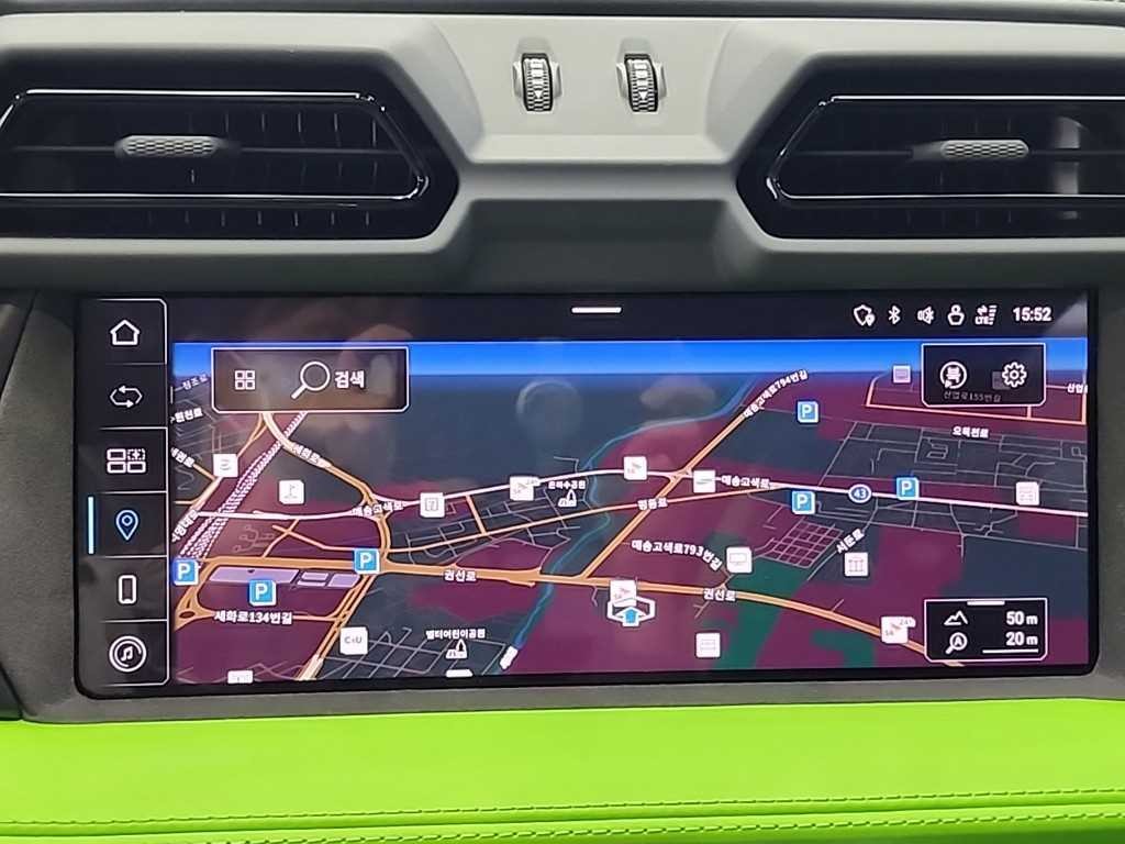람보르기니 우루스 4.0 V8 SE PHEV 이미지 13