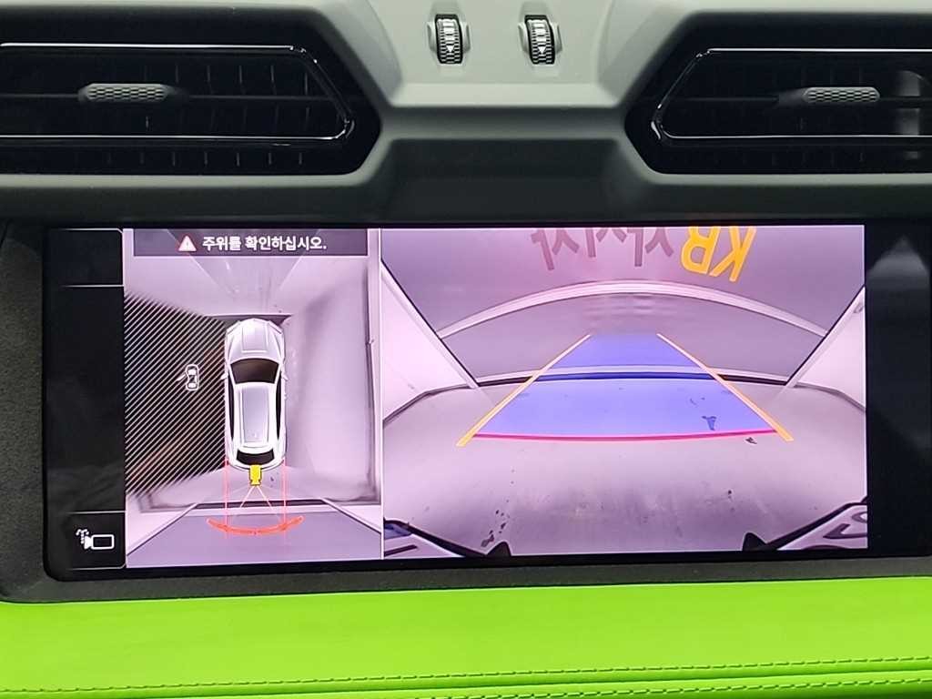 람보르기니 우루스 4.0 V8 SE PHEV 이미지 14