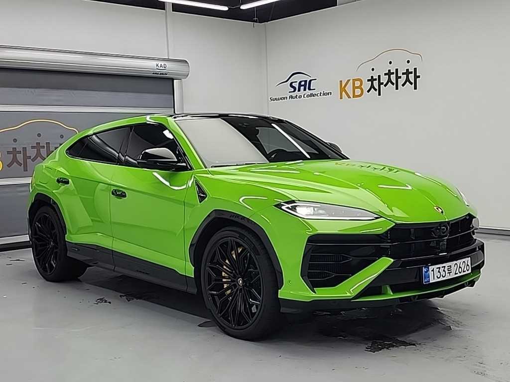 람보르기니 우루스 4.0 V8 SE PHEV 이미지 4