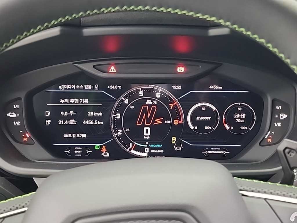 람보르기니 우루스 4.0 V8 SE PHEV 이미지 5