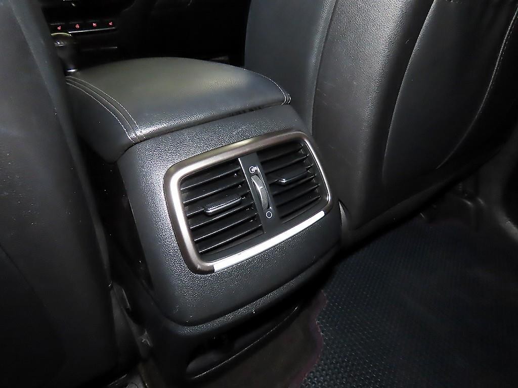 기아 쏘렌토 올 뉴 쏘렌토 디젤 2WD 2.0 프레스티지 이미지 15