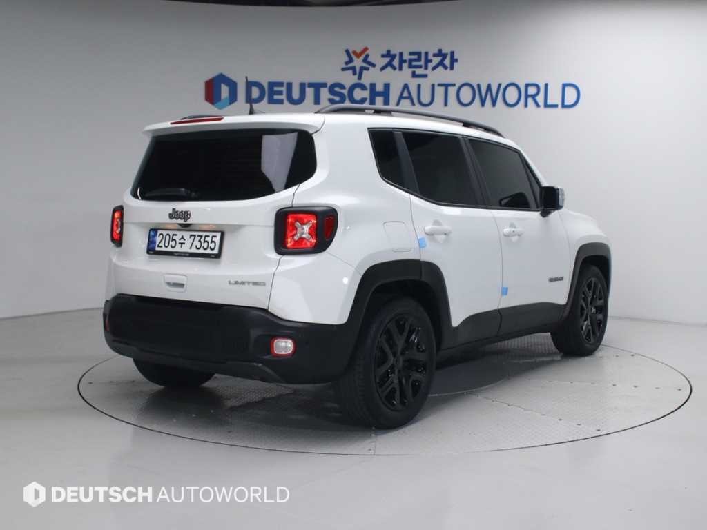 지프 레니게이드 1.3 리미티드 FWD 이미지 2