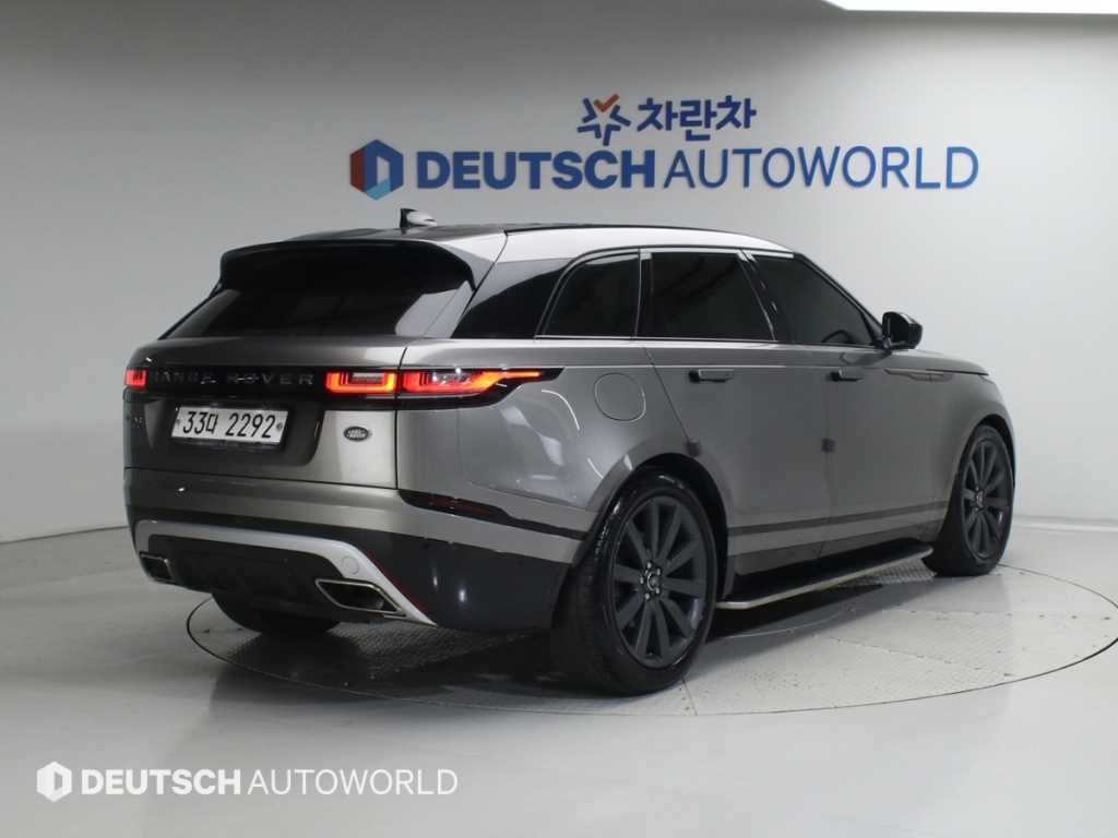 랜드로버 레인지로버 벨라 3.0 D300 R-다이나믹 HSE 이미지 2