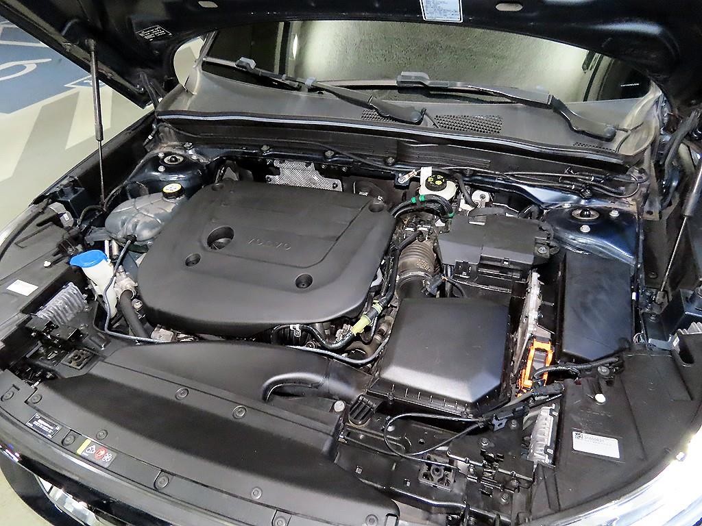 볼보 XC40 B4 AWD 인스크립션 이미지 19