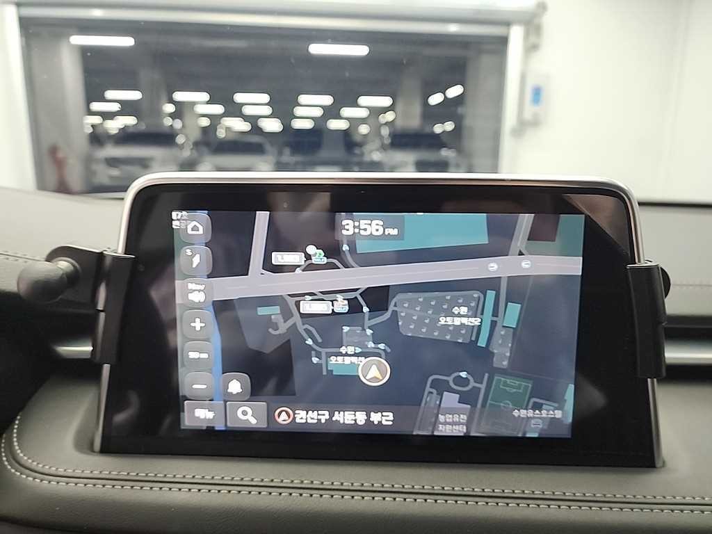 제네시스 G70 2.0T 스포츠 패키지 이미지 17