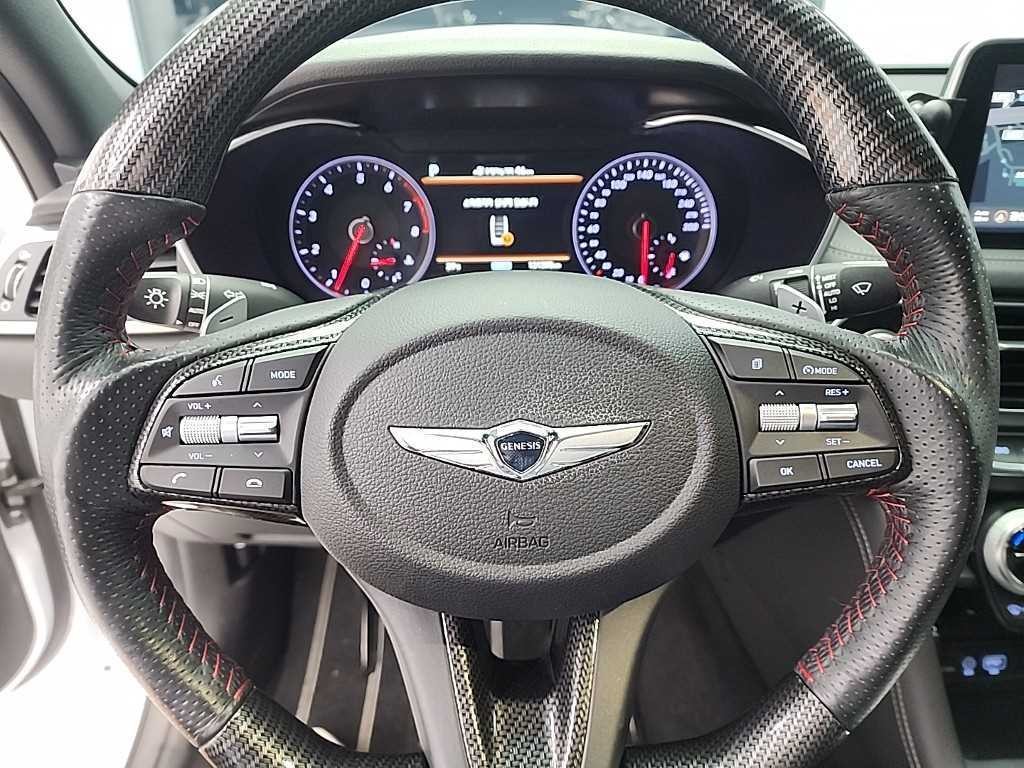 제네시스 G70 2.0T 스포츠 패키지 이미지 9