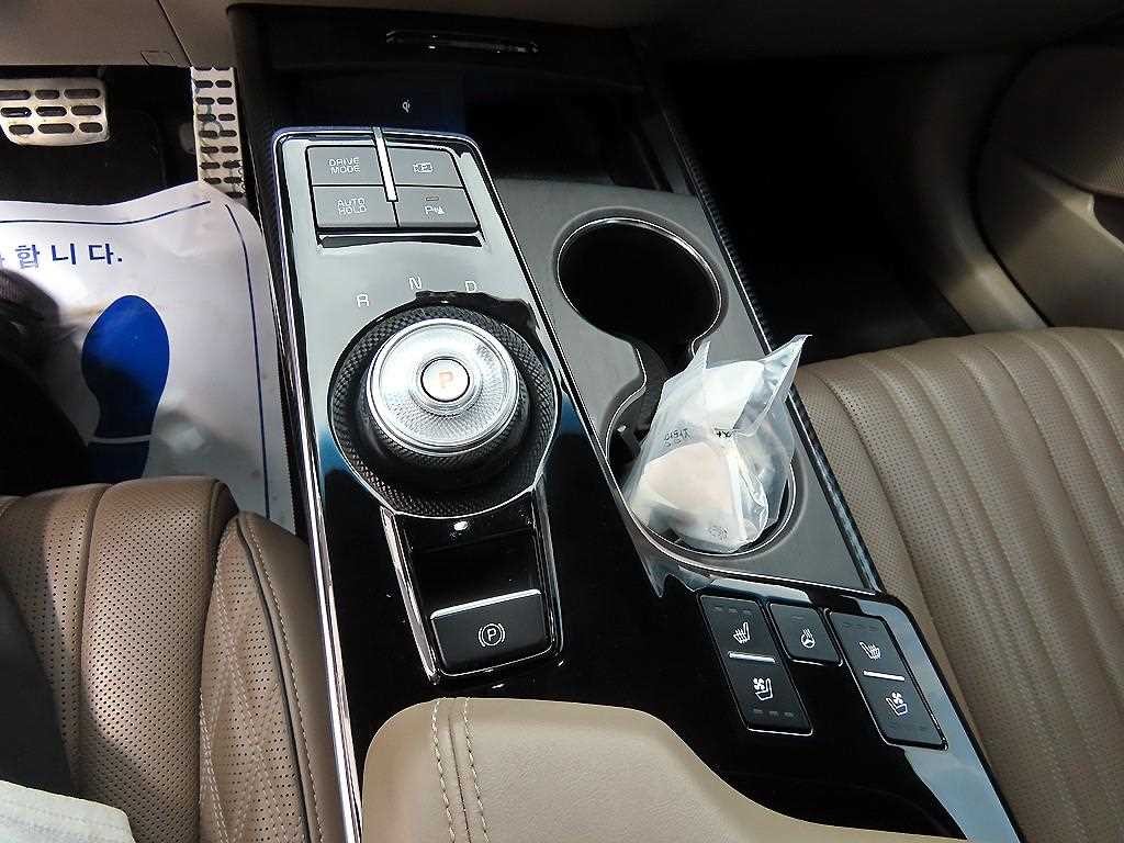 기아 K8 2.5 2WD 시그니처 이미지 10