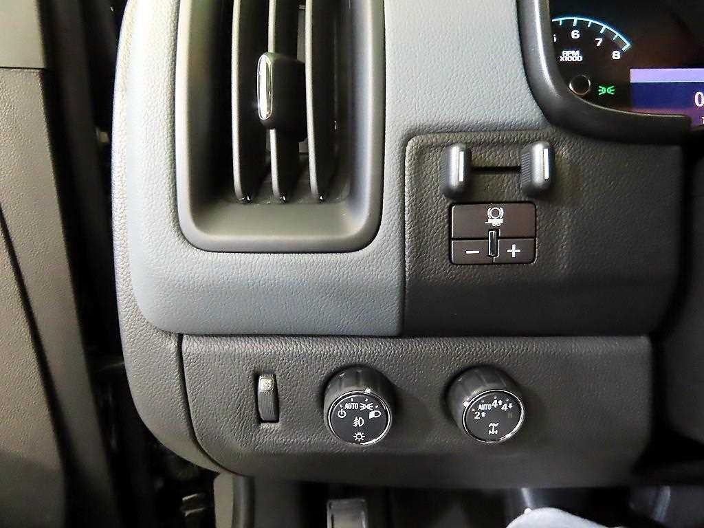 쉐보레 콜로라도 리얼 뉴 콜로라도 3.6 Z71-X 4WD 이미지 17