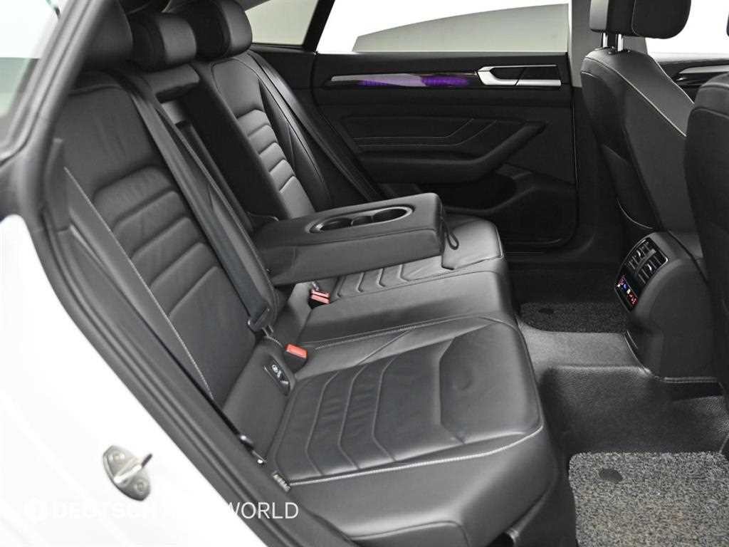 폭스바겐 아테온 2.0 TDI 프레스티지 이미지 12