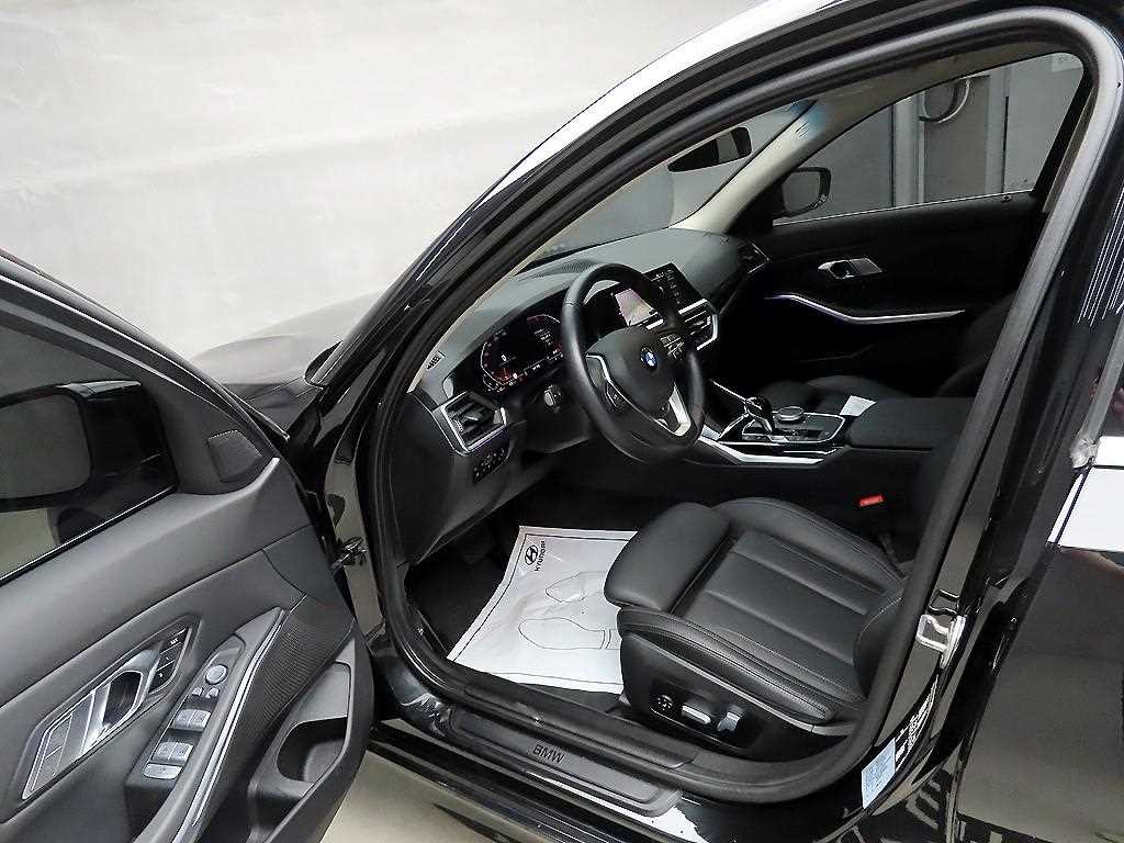 BMW 3시리즈 3시리즈 (G20) 320i M 스포츠 이미지 5