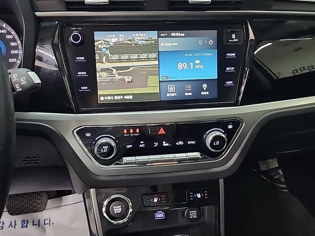 KG모빌리티(쌍용) 코란도 뷰티풀코란도 2WD 가솔린 1.5 C5 플러스 이미지 10