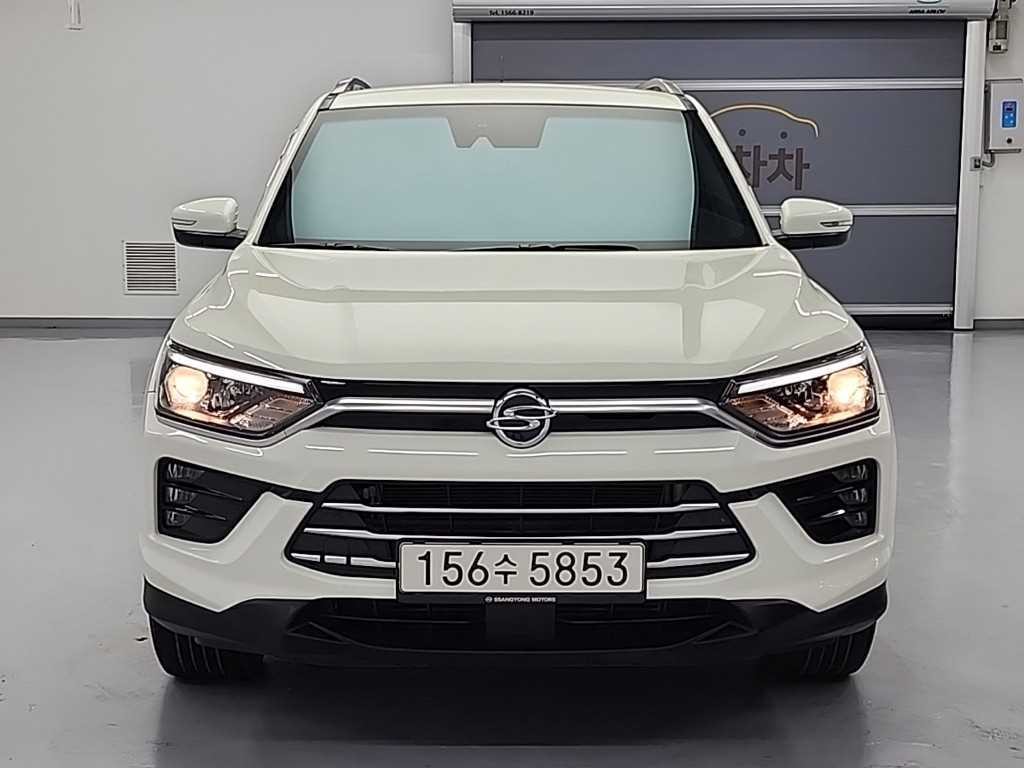 KG모빌리티(쌍용) 코란도 뷰티풀코란도 2WD 가솔린 1.5 C5 플러스 이미지 2