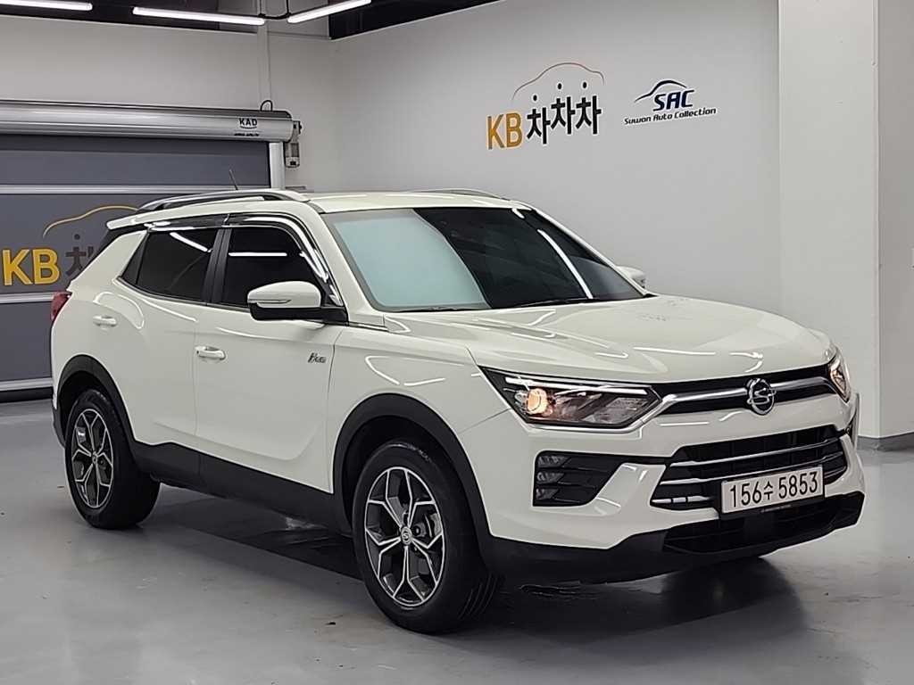 KG모빌리티(쌍용) 코란도 뷰티풀코란도 2WD 가솔린 1.5 C5 플러스 이미지 4