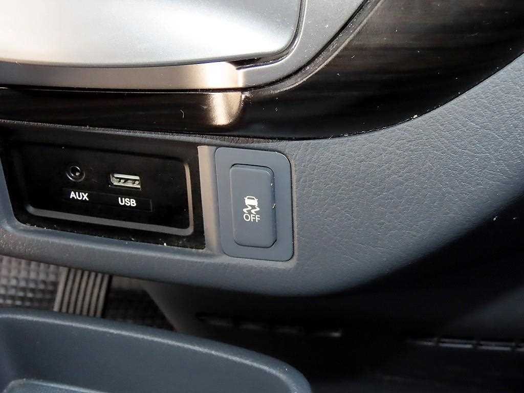 소형화물 내장탑파워게이트 [내장탑파워게이트]봉고3 1.0톤/킹캡/초장축/(CRDi) 럭셔리 이미지 13