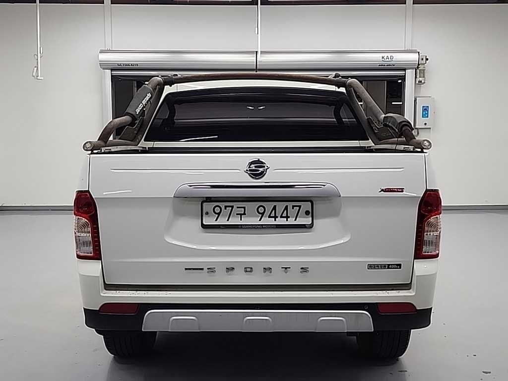 KG모빌리티(쌍용) 코란도 코란도스포츠 디젤 4WD 익스트림 이미지 3