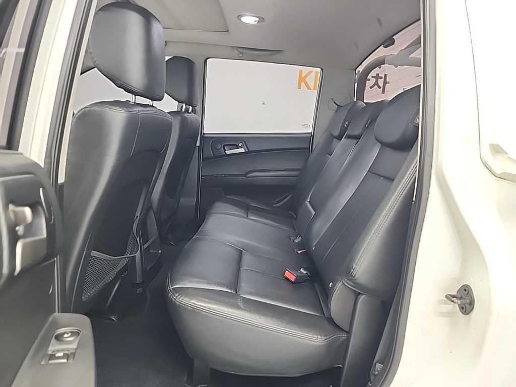 KG모빌리티(쌍용) 코란도 코란도스포츠 디젤 4WD 익스트림 이미지 7