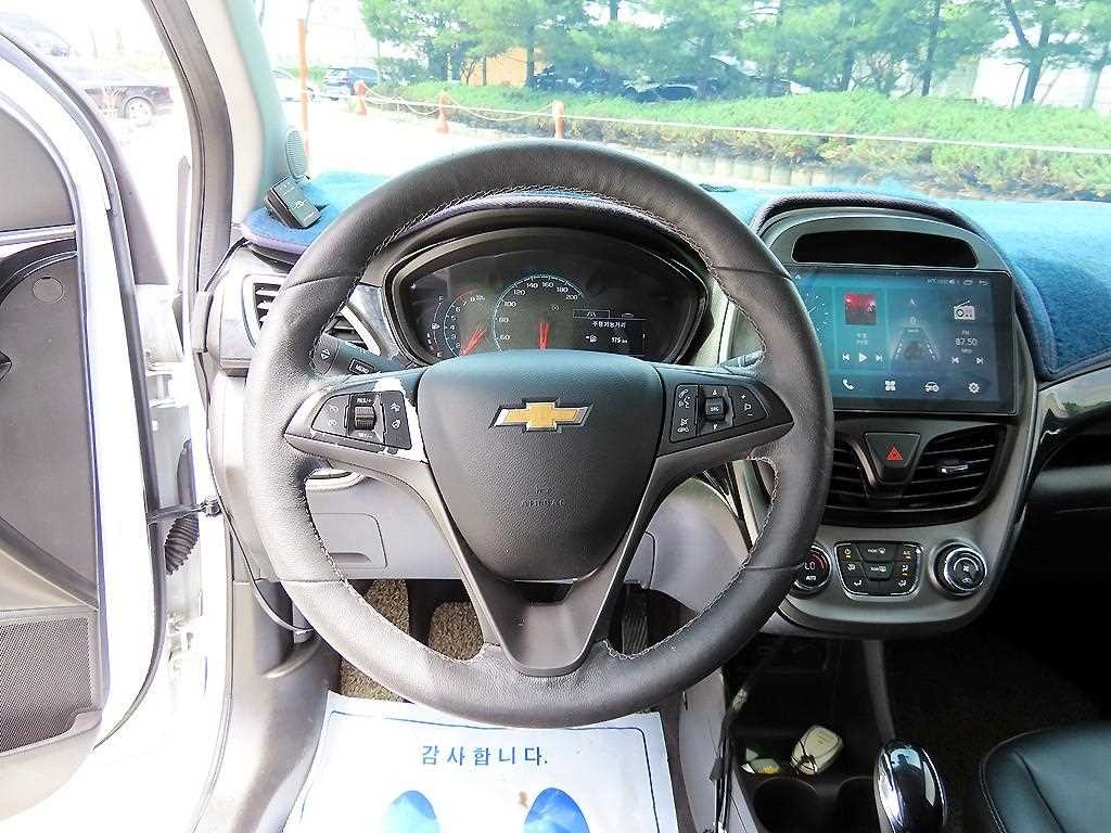 쉐보레 스파크 더뉴스파크 프리미어 이미지 8