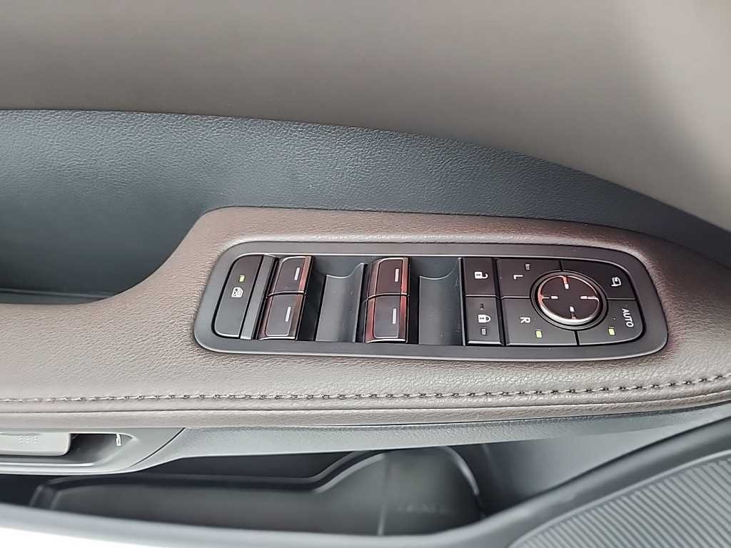 렉서스 RX RX 350h(5세대) 럭셔리 이미지 18