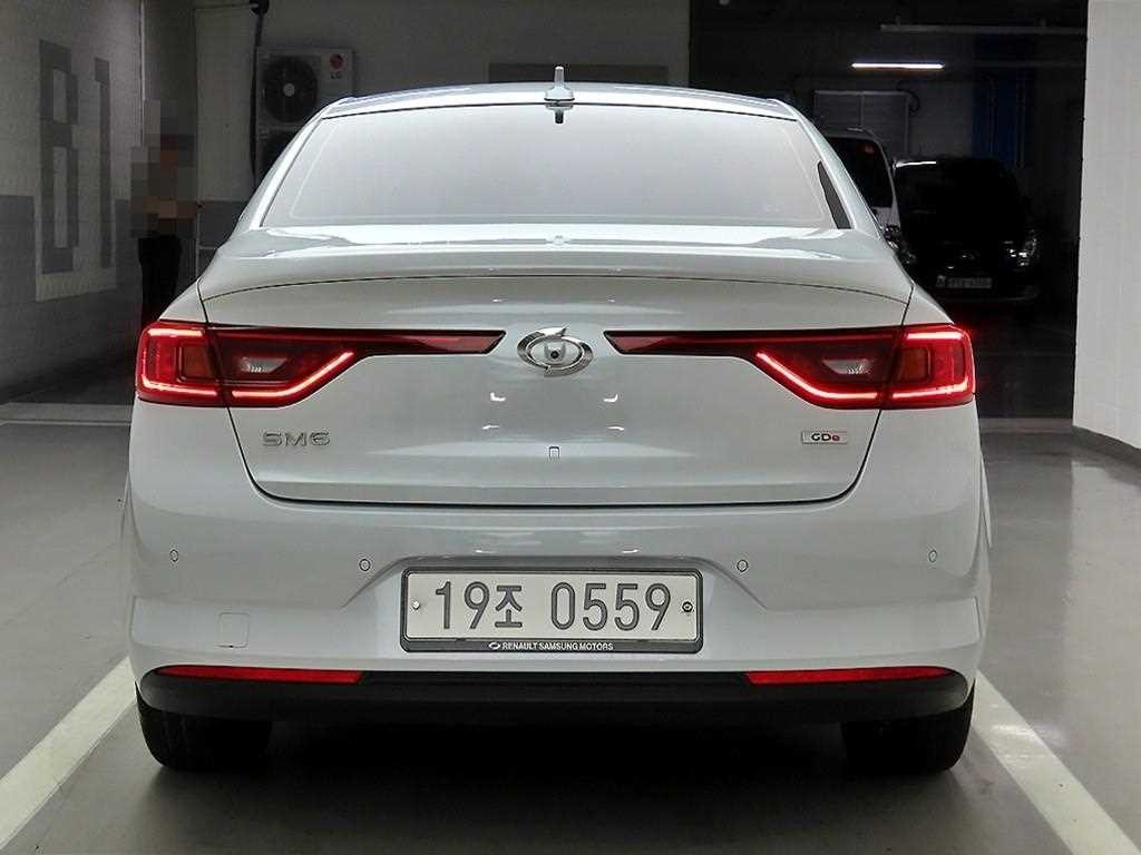 르노코리아(삼성) SM6 가솔린 2.0 GDe LE 이미지 3