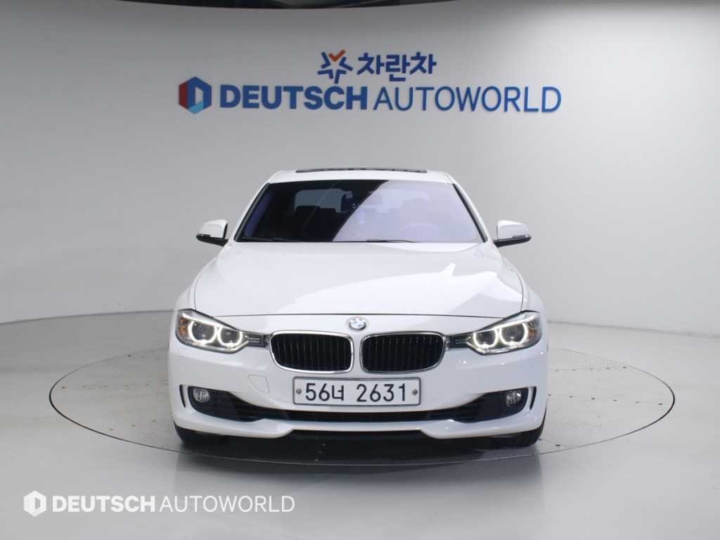 BMW 3시리즈 3시리즈 (F30) 320i 이미지 3