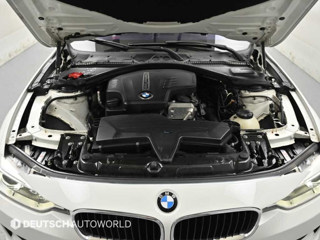 BMW 3시리즈 3시리즈 (F30) 320i 이미지 6
