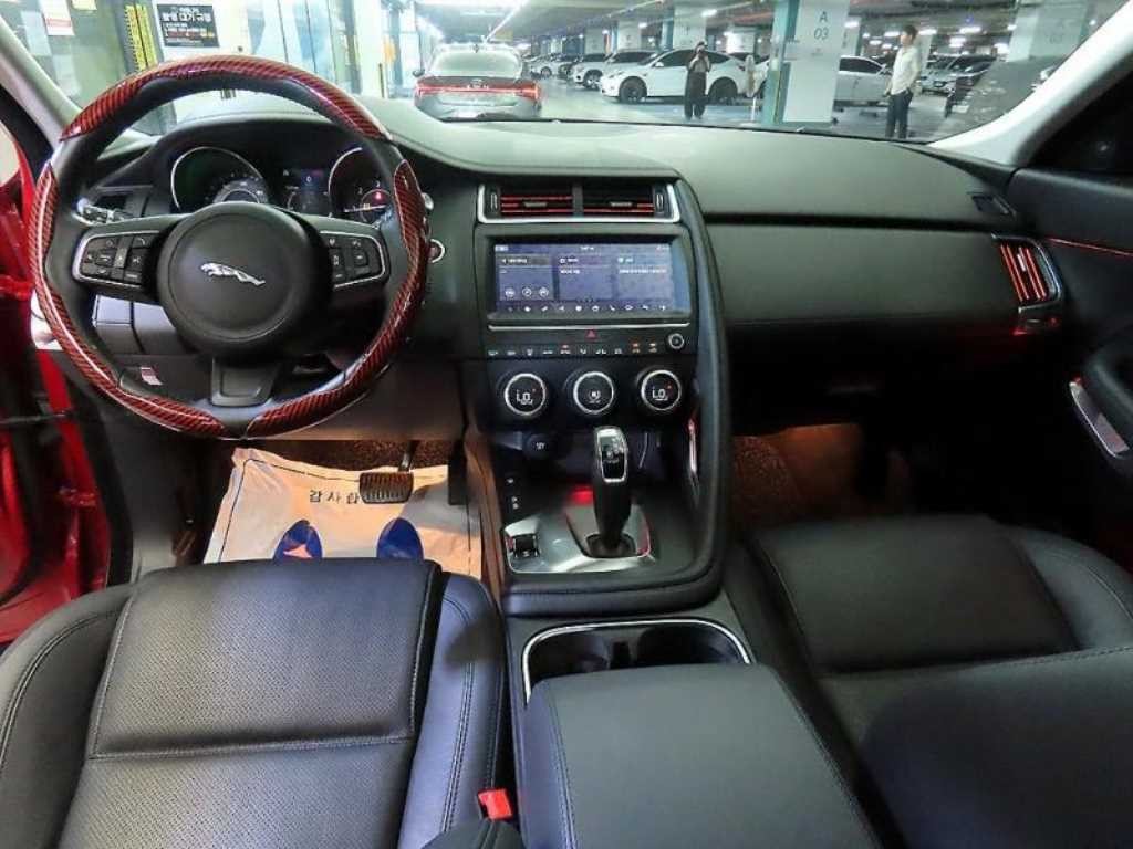 재규어 E-PACE D180 S 이미지 10