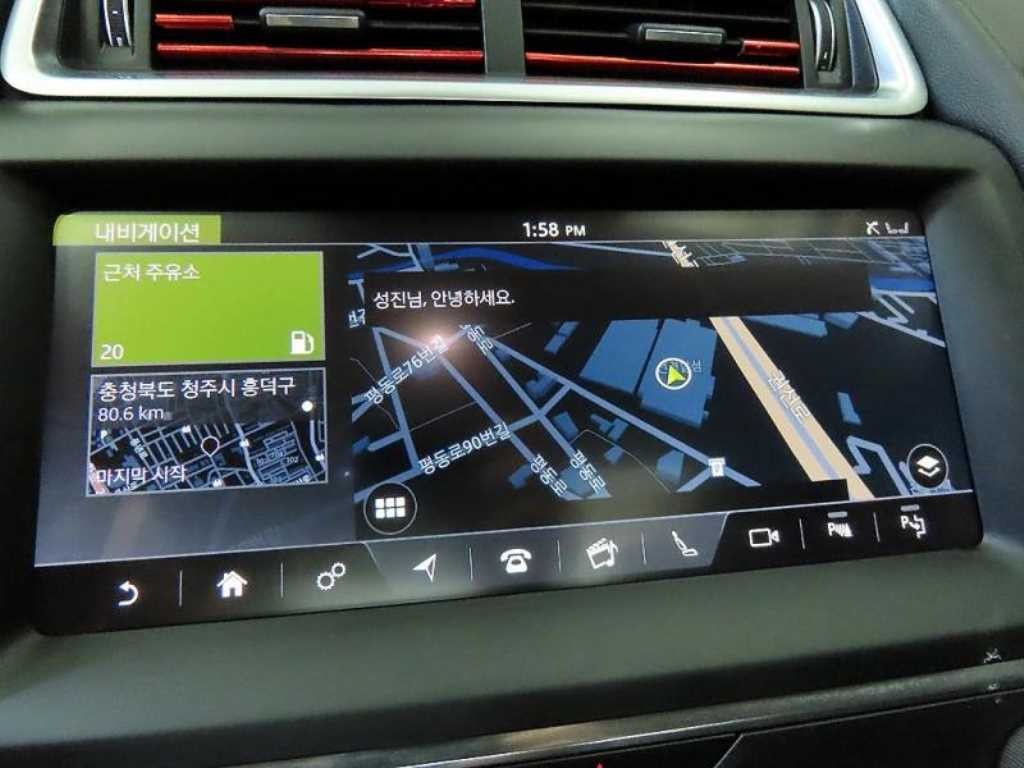 재규어 E-PACE D180 S 이미지 13