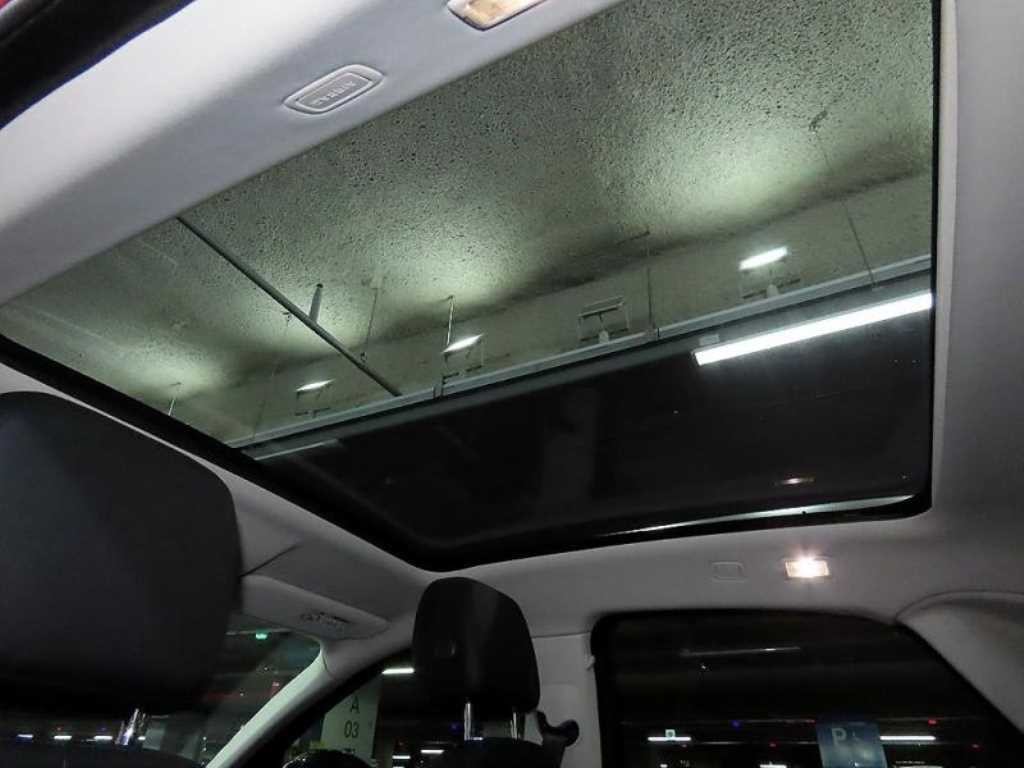 재규어 E-PACE D180 S 이미지 16