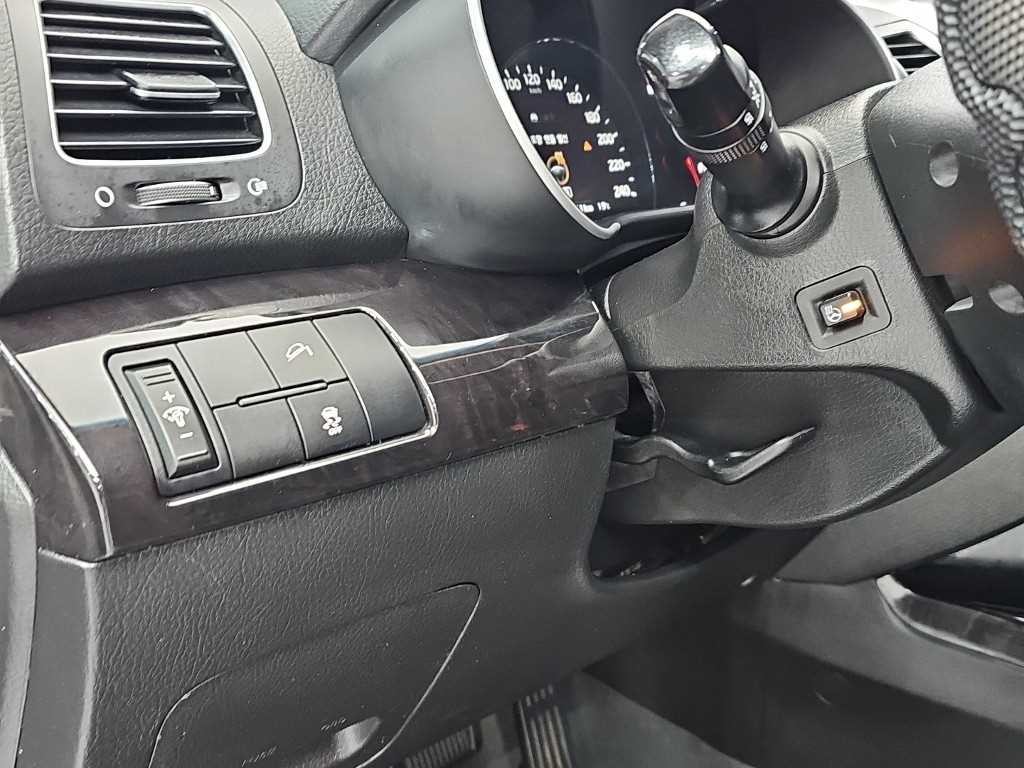 기아 쏘렌토 뉴 쏘렌토 R 2WD 2.0 TLX 스페셜 이미지 17