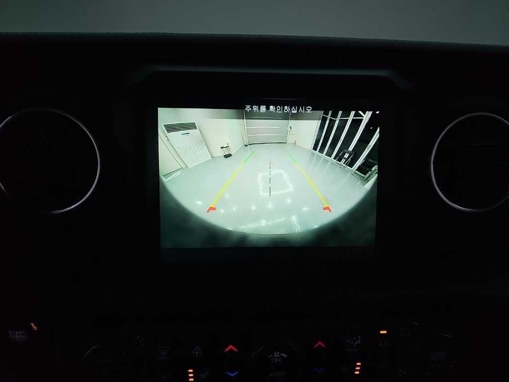 지프 랭글러 랭글러 (JL) 2.0 오버랜드 4도어 파워탑 이미지 16