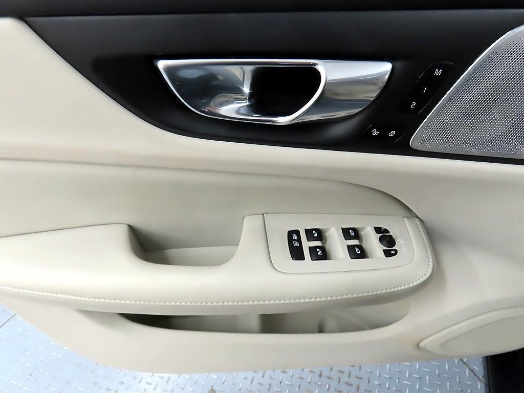 볼보 S60 S60(3세대) B5 인스크립션 이미지 11