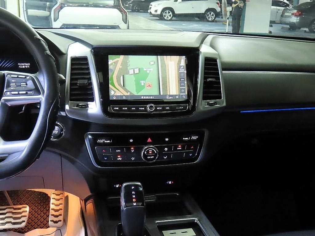 KG모빌리티(쌍용) 렉스턴 올 뉴 렉스턴 (Y450) 디젤 2.2 4WD 더 블랙 이미지 11