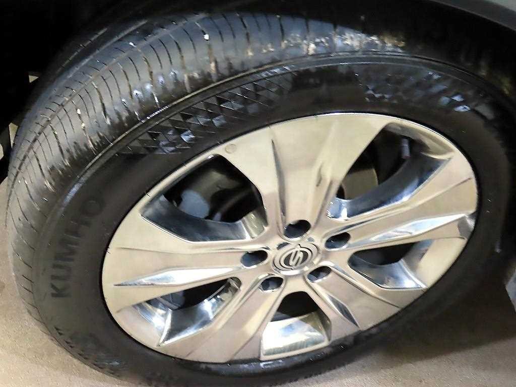 KG모빌리티(쌍용) 렉스턴 올 뉴 렉스턴 (Y450) 디젤 2.2 4WD 더 블랙 이미지 20