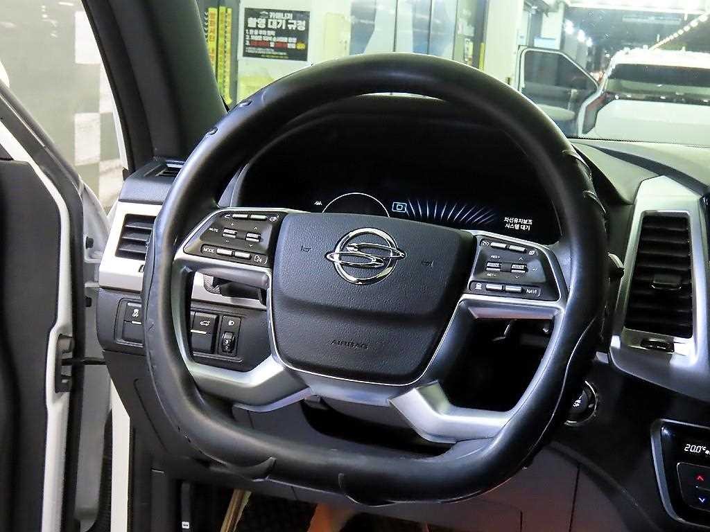 KG모빌리티(쌍용) 렉스턴 올 뉴 렉스턴 (Y450) 디젤 2.2 4WD 더 블랙 이미지 8