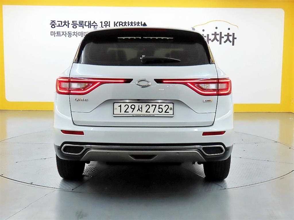르노코리아(삼성) QM6 더뉴QM6 가솔린 2.0 GDe RE 시그니처 2WD 이미지 3