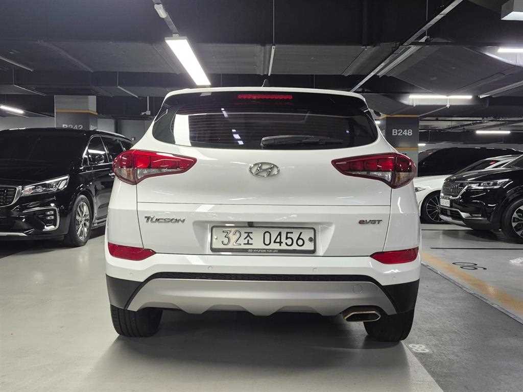 현대 투싼 올뉴투싼 디젤 1.7 2WD 모던 이미지 4