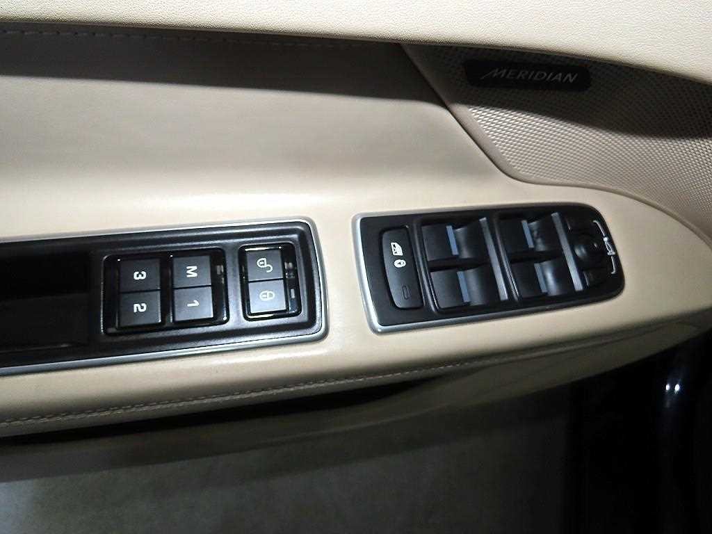 재규어 XF XF(X260) 2.0D 포트폴리오 이미지 13