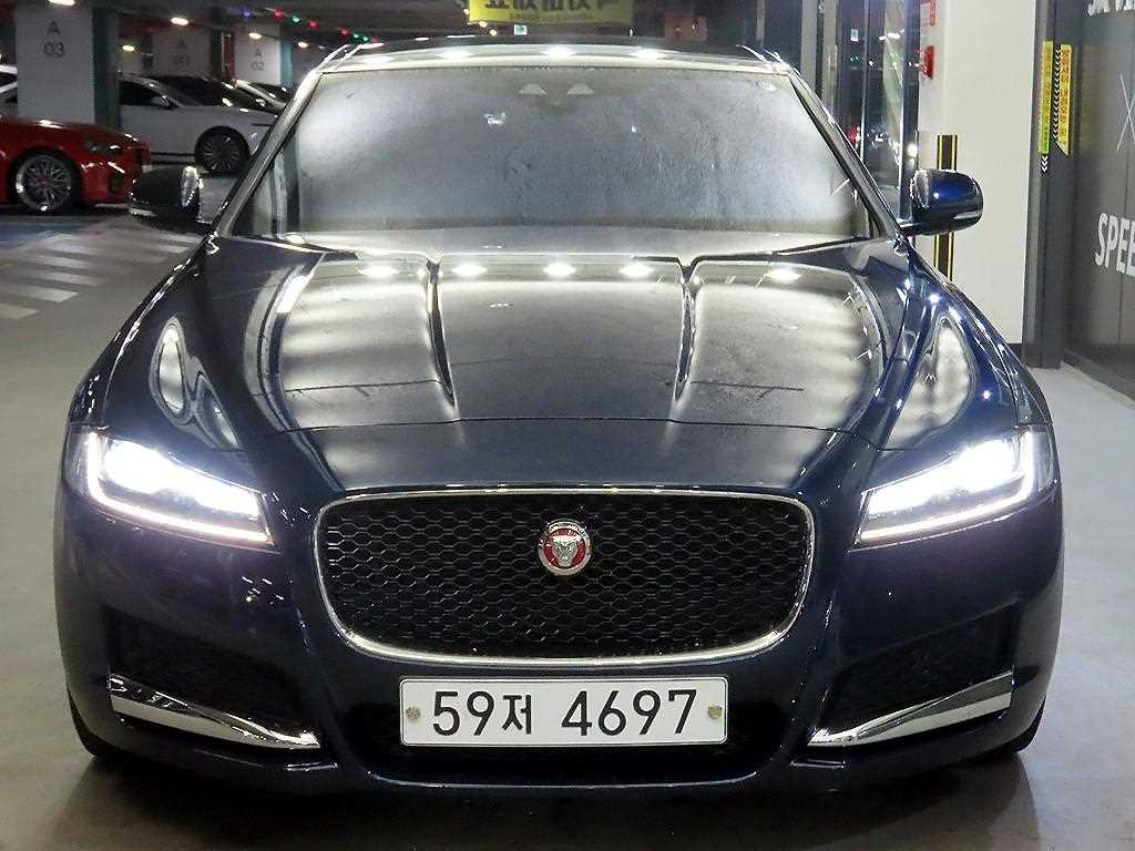재규어 XF XF(X260) 2.0D 포트폴리오 이미지 2