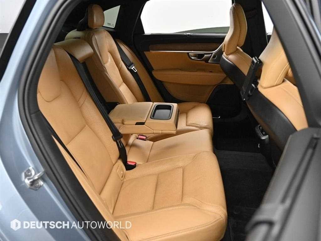 볼보 S90 D5 AWD 인스크립션 이미지 12