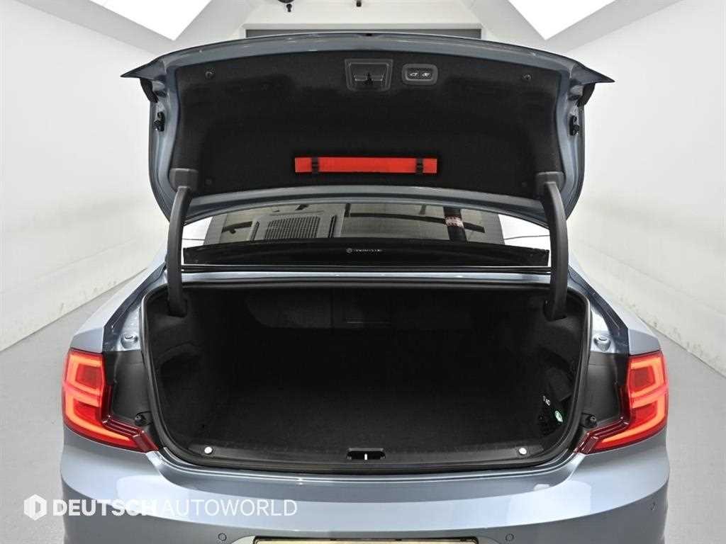 볼보 S90 D5 AWD 인스크립션 이미지 19
