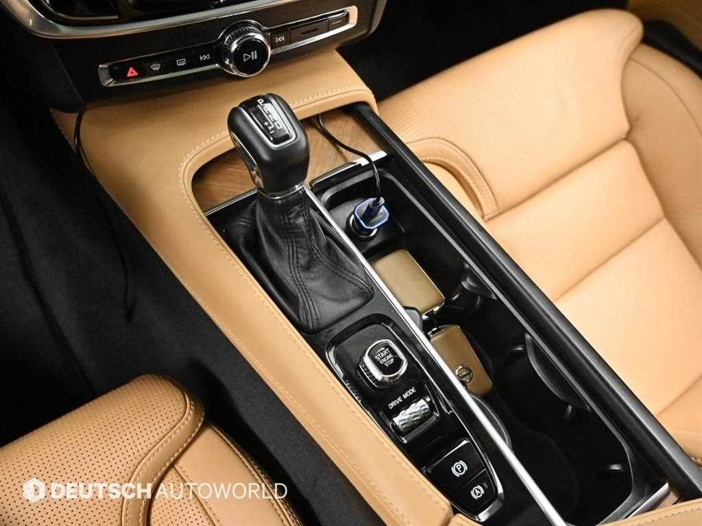 볼보 S90 D5 AWD 인스크립션 이미지 9
