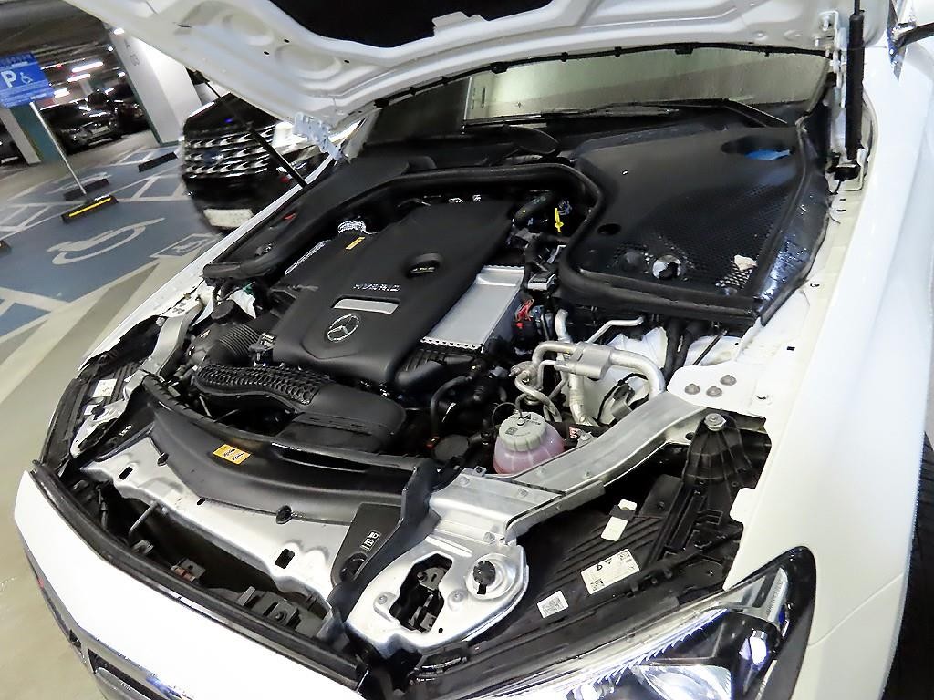벤츠 E 클래스 E-클래스 W213 E300e 4MATIC 익스클루시브 이미지 19