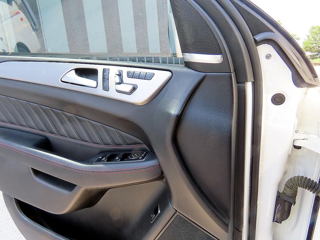 벤츠 GLE 클래스 GLE 클래스 W166 GLE 350 d 4MATIC 쿠페 이미지 11