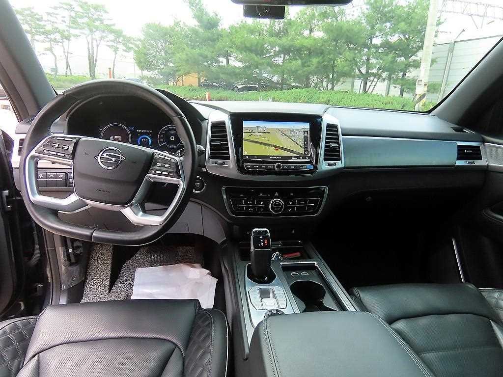 KG모빌리티(쌍용) 렉스턴 올 뉴 렉스턴 (Y450) 디젤 2.2 4WD 더 블랙 이미지 8