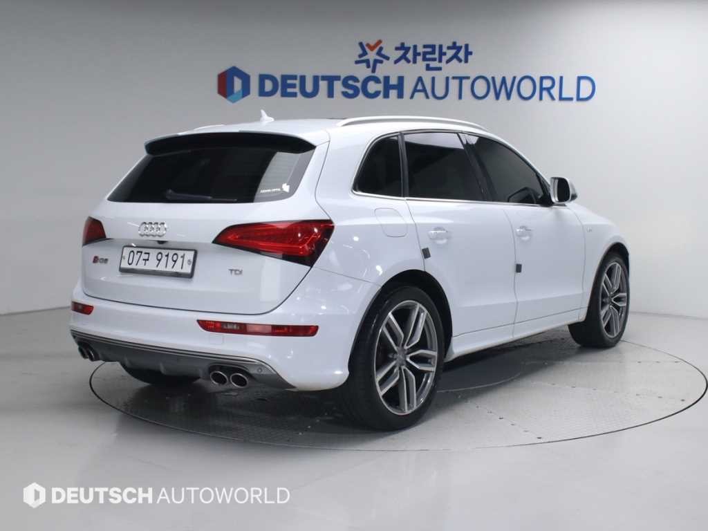 아우디 SQ5 3.0 TDI 콰트로 이미지 2