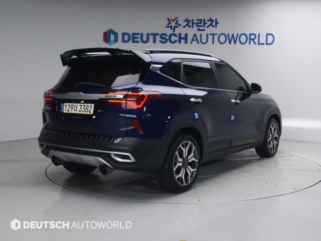 기아 셀토스 가솔린 1.6 터보 2WD 시그니처 이미지 2