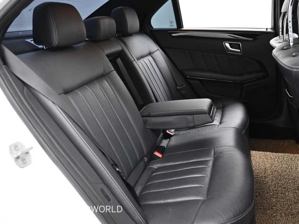 벤츠 E 클래스 E-클래스 W212 E220 블루텍 아방가르드 이미지 12