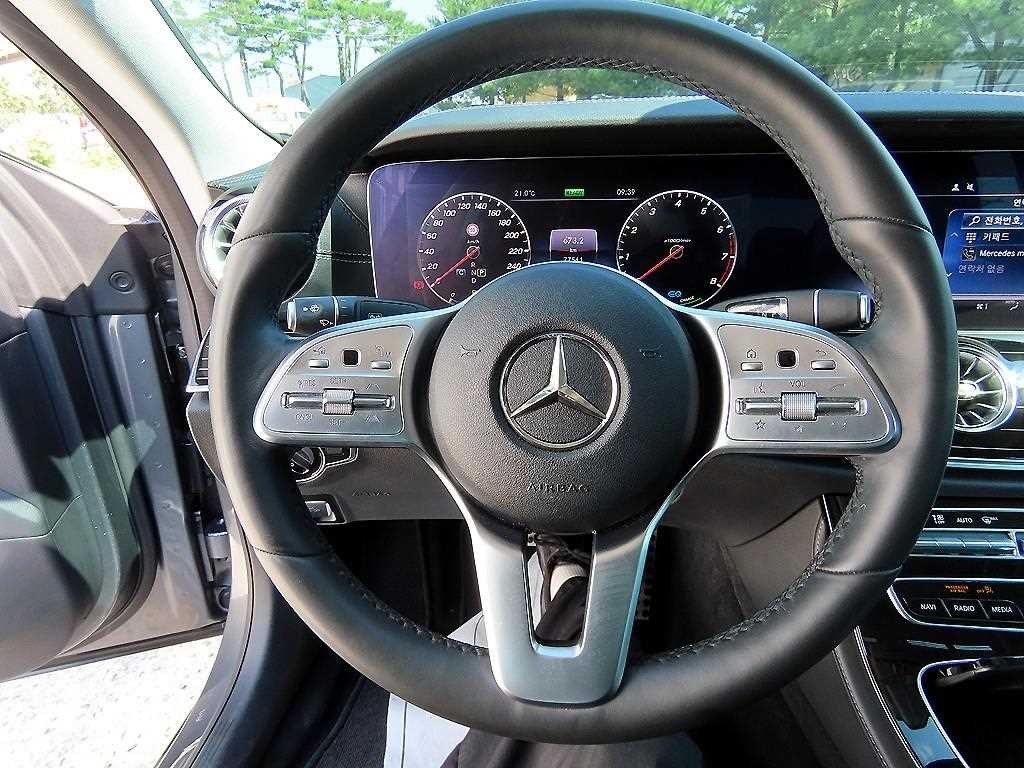 벤츠 CLS 클래스 CLS클래스 C257 CLS 450 4MATIC AMG Line 이미지 8