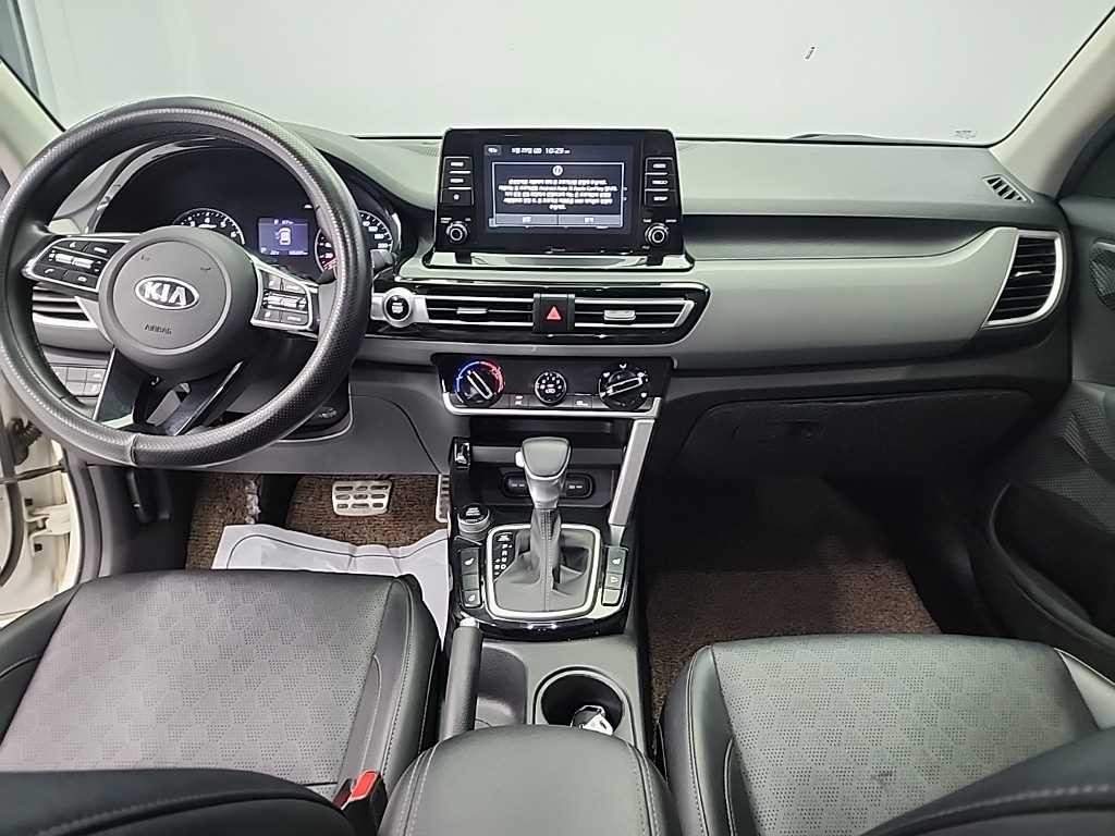 기아 셀토스 가솔린 1.6 터보 2WD 트렌디 이미지 7